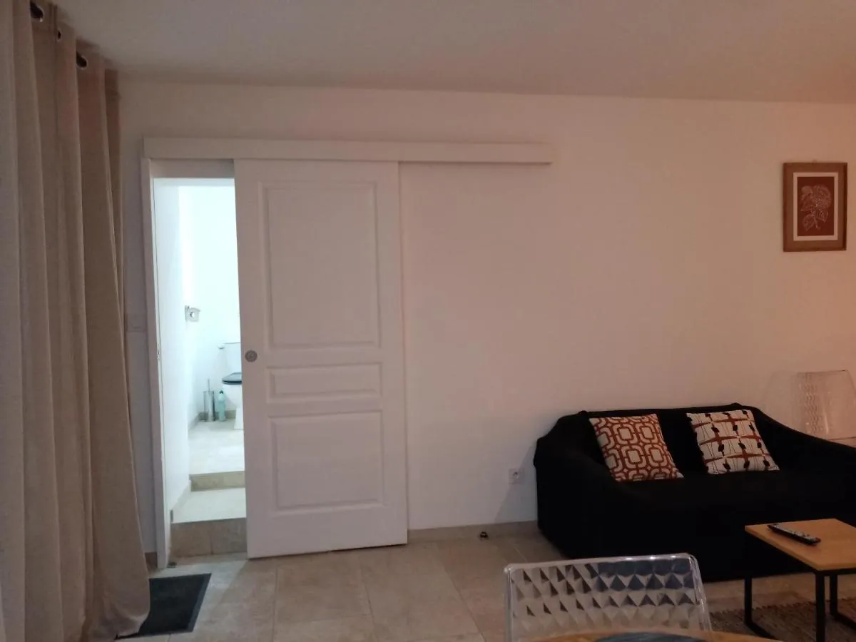 La Gurlanne Bed & Breakfast Lasseran