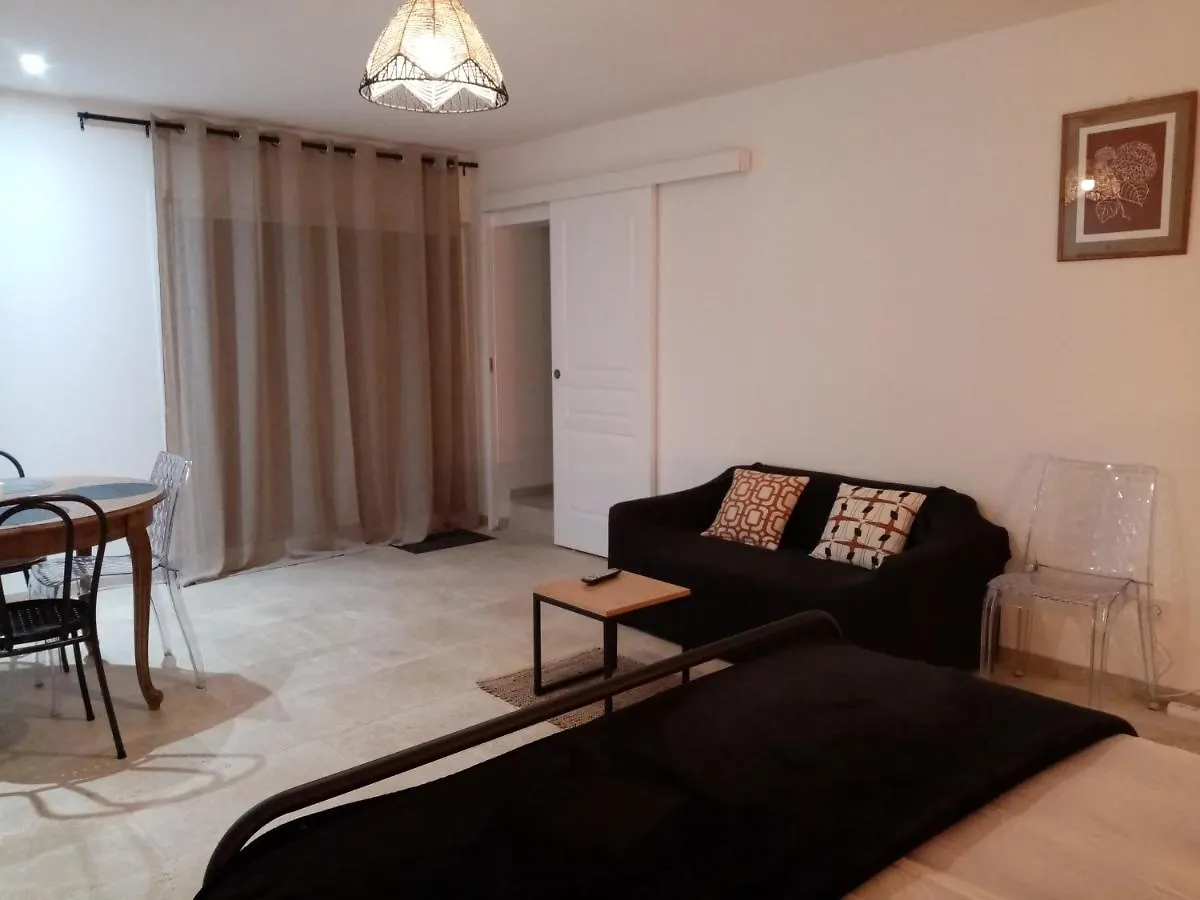 La Gurlanne Bed & Breakfast Lasseran